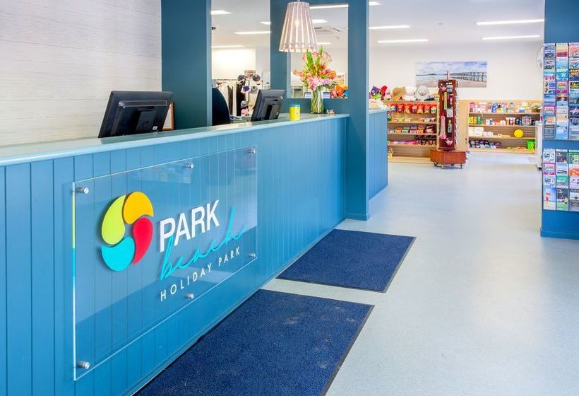 فندق Big4 Park Beach Holiday Park