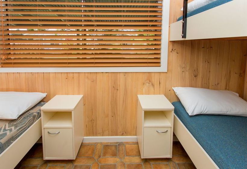 فندق Big4 Park Beach Holiday Park