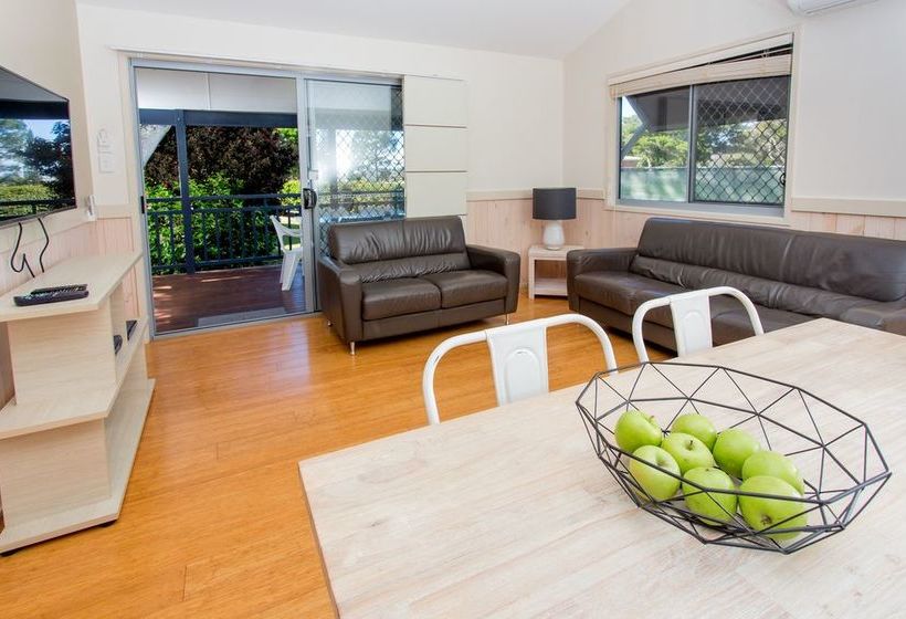 فندق Big4 Park Beach Holiday Park