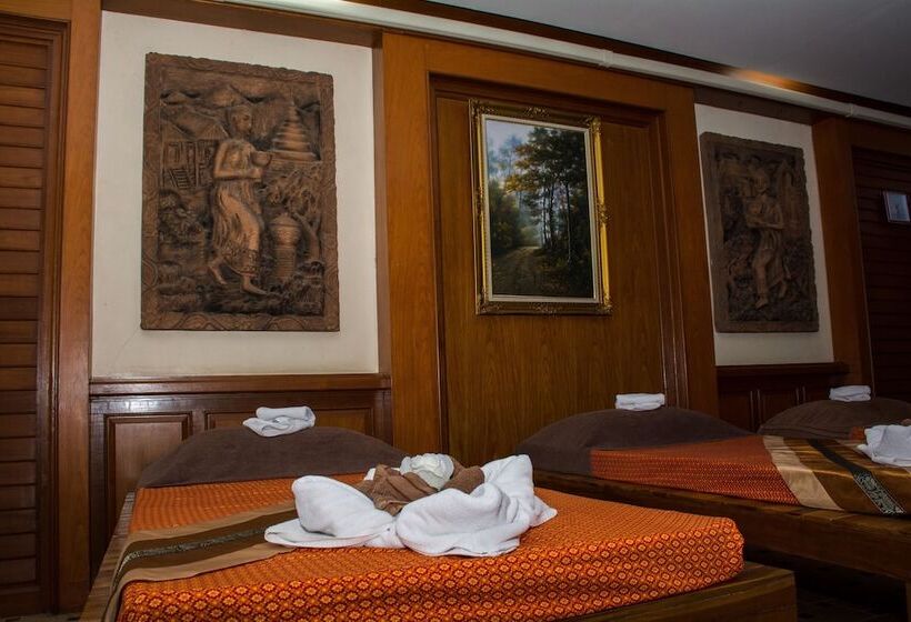 Отель Phoomthai Garden