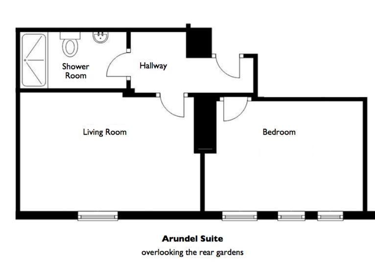 Отель Priory Court