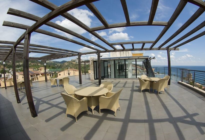 בית מלון כפרי Relais Capo Spulico   Beach & Spa