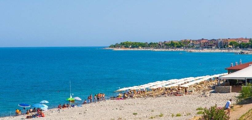 فندق Relais Capo Spulico   Beach & Spa
