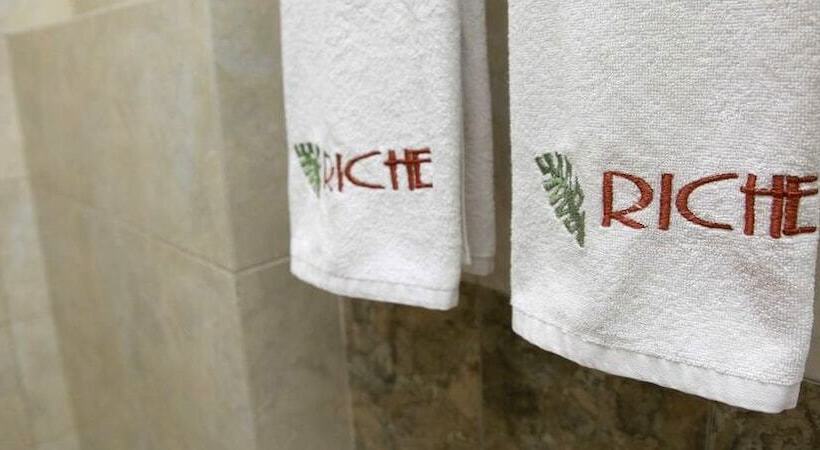 호텔 Riche Heritage