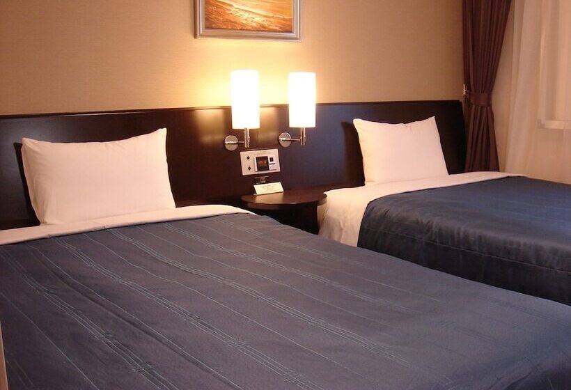 فندق Route Inn Tsuruoka Ekimae