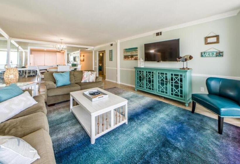 Отель Shoreline Towers 3104