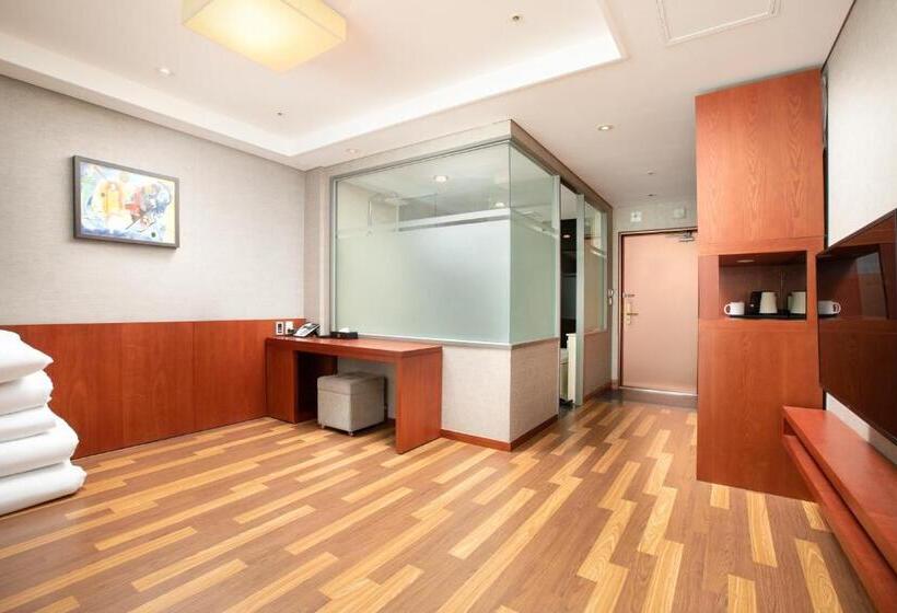 בית מלון כפרי Solaire