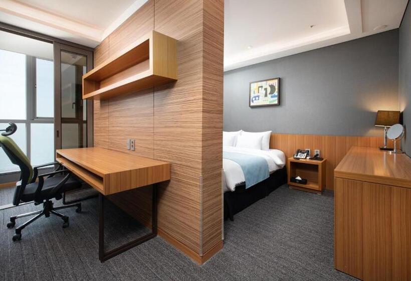 בית מלון כפרי Solaire