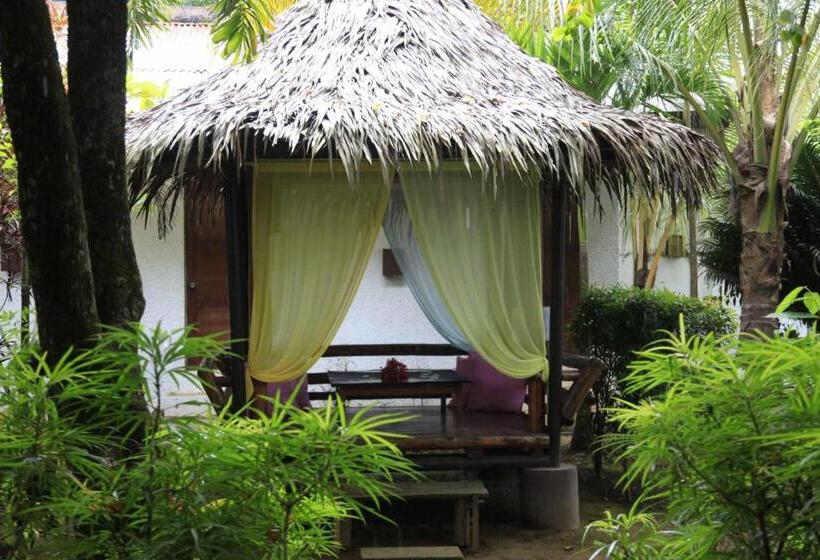 هتل Sunz En Coron Resort