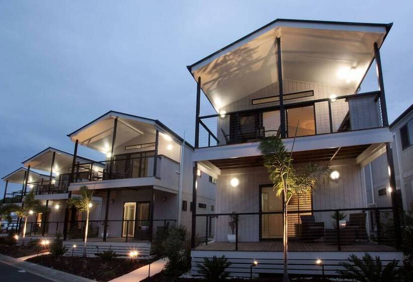 בית מלון כפרי Tallebudgera Creek Tourist Park