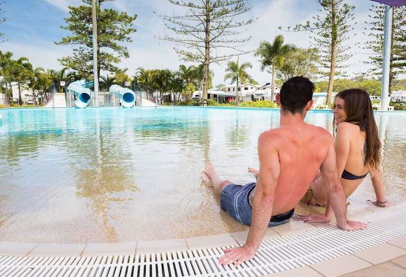 בית מלון כפרי Tallebudgera Creek Tourist Park