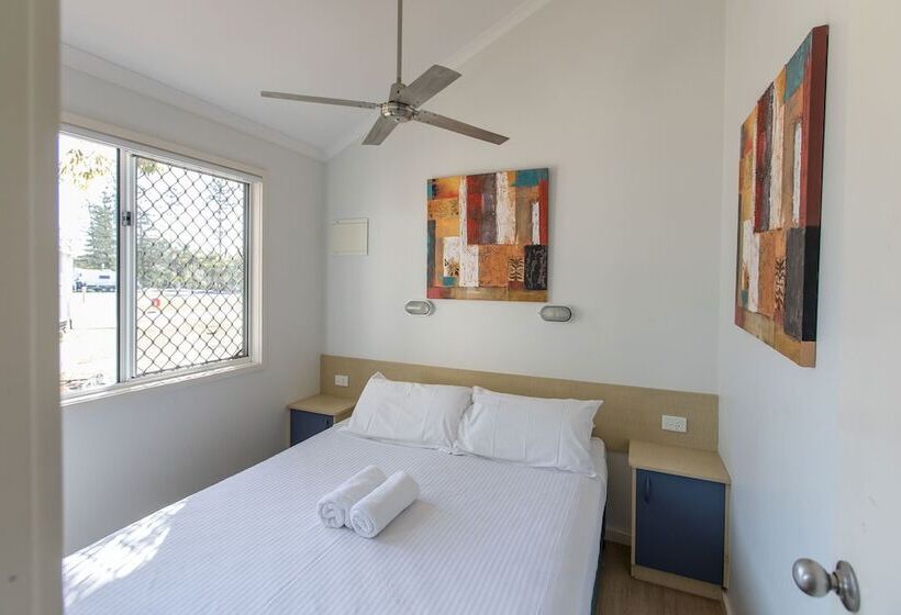 בית מלון כפרי Tallebudgera Creek Tourist Park