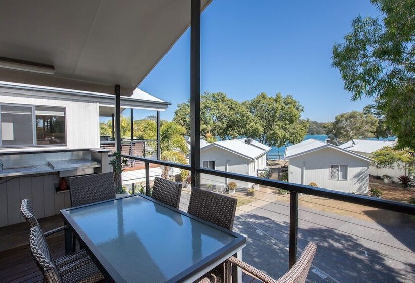 בית מלון כפרי Tallebudgera Creek Tourist Park