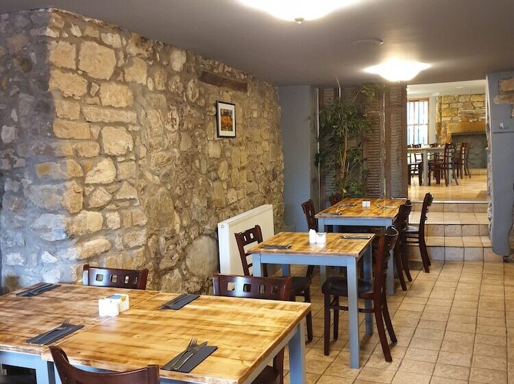 Отель The Covenanter