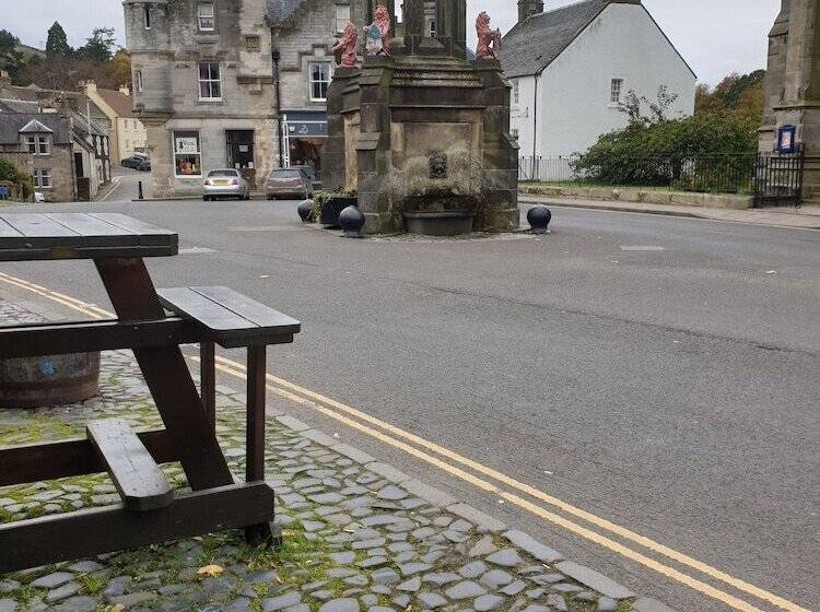 Отель The Covenanter