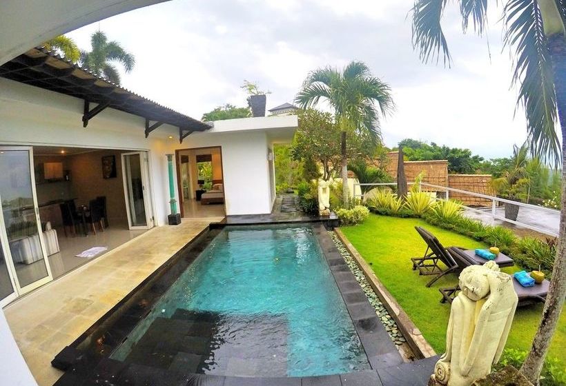 ホテル The Eyes Bali Villa