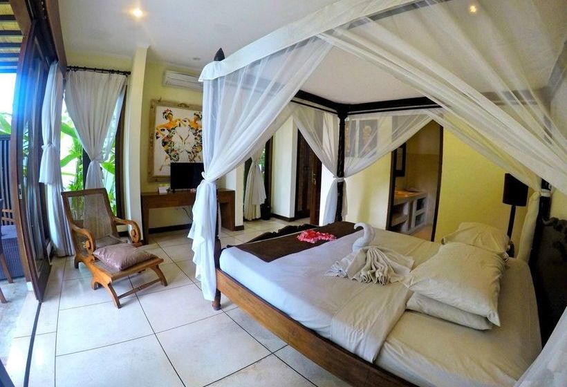 ホテル The Eyes Bali Villa