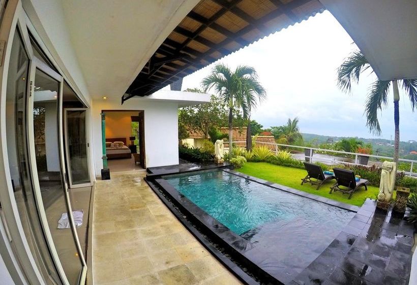 ホテル The Eyes Bali Villa