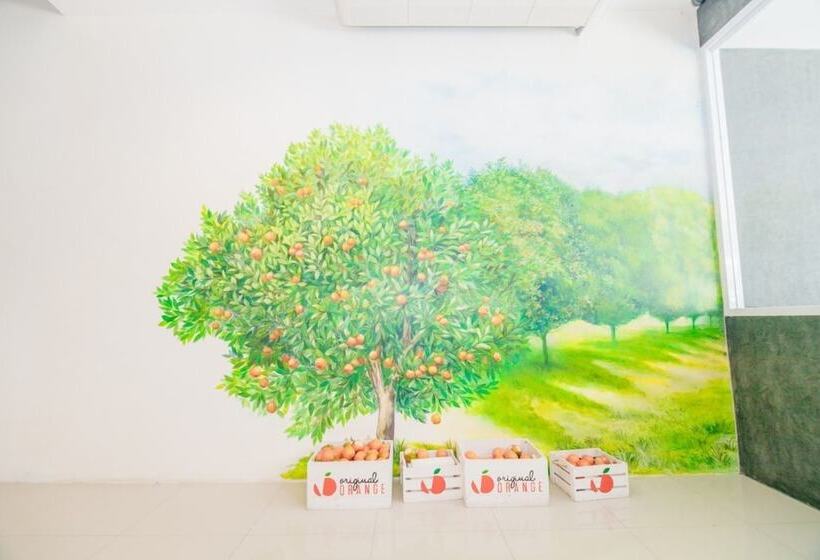 Отель The Original Orange