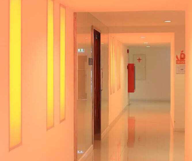 Отель The Original Orange