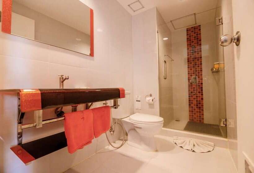 Отель The Original Orange