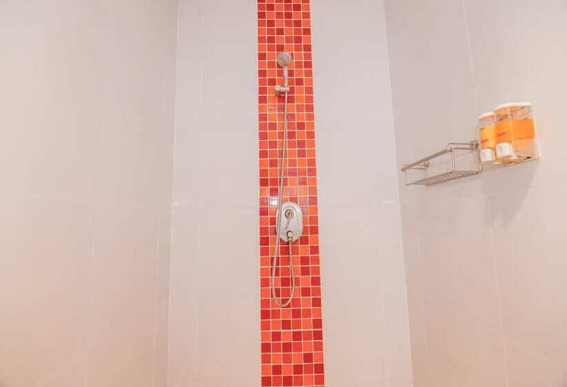 Отель The Original Orange