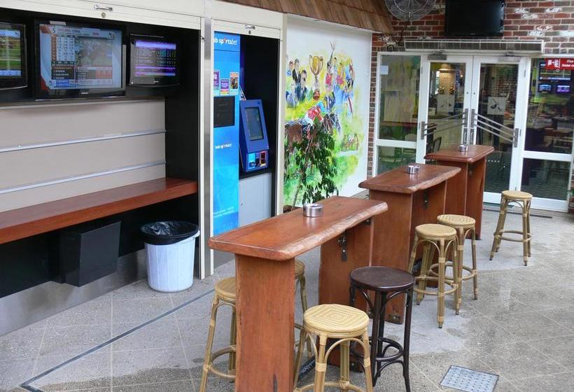 ホテル The Yarrawonga