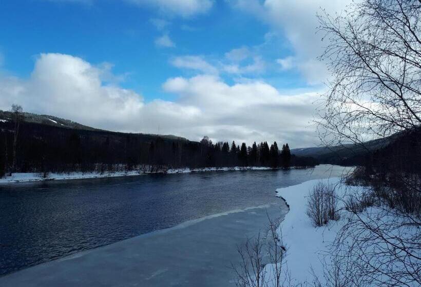 Отель Wärdshuset Klarälvdalen