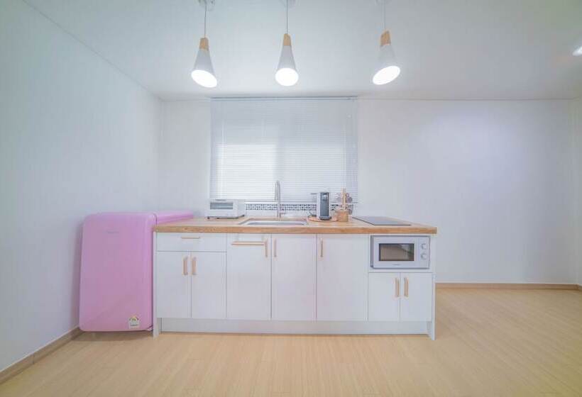 בית מלון כפרי Zio Pinetree