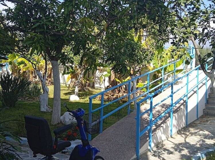 Kastro Studios Apartments