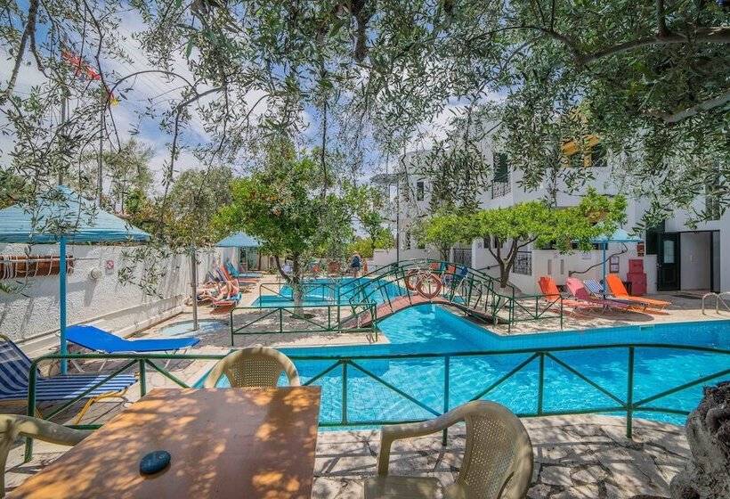 Kastro Studios Apartments