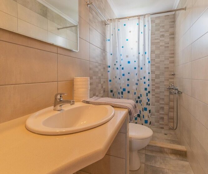 Kastro Studios Apartments