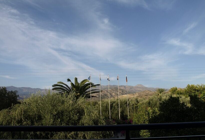 Kastro Studios Apartments