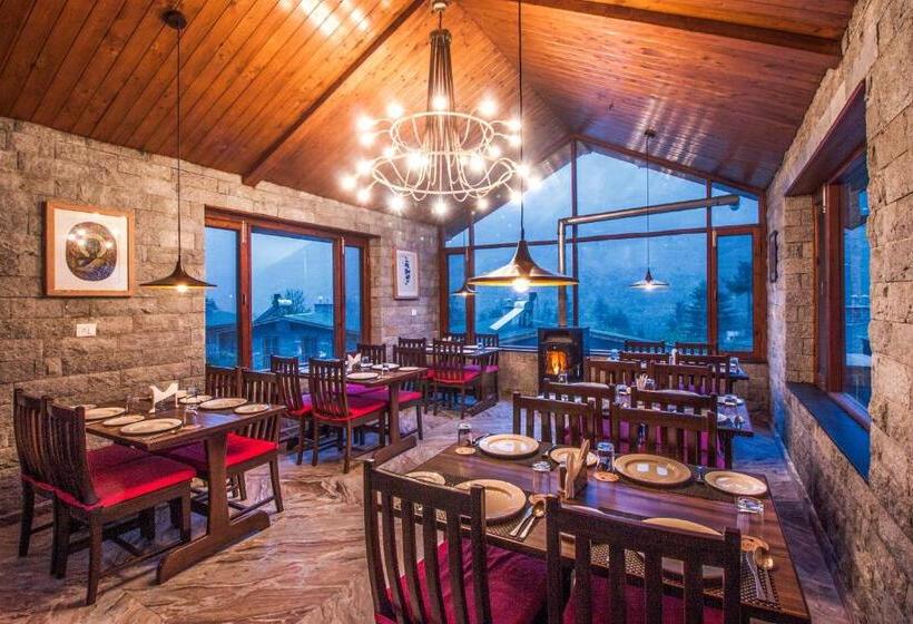 Larisa Resort Manali