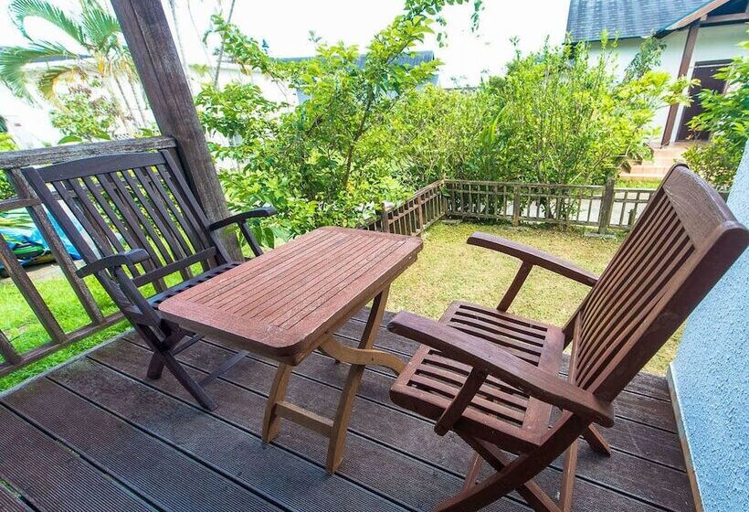 Livemax Amms Hotels Canna Resort Villa