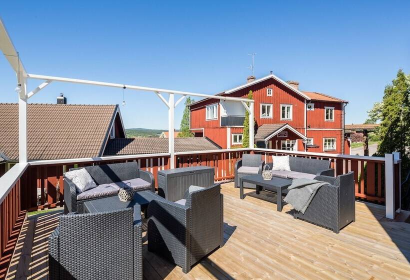 住宿加早餐  Lustigsgården Boutique