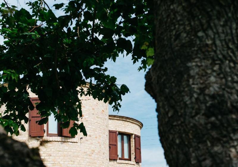 Moretti Village  B&b