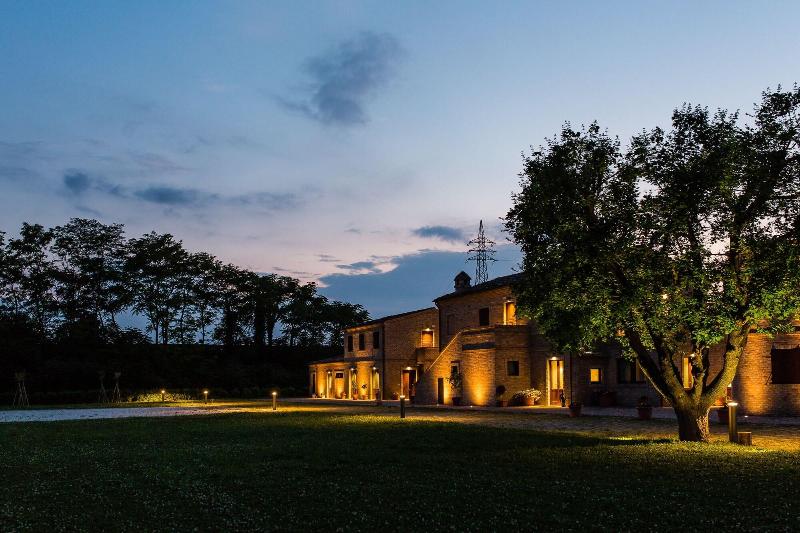 Moretti Village  B&b