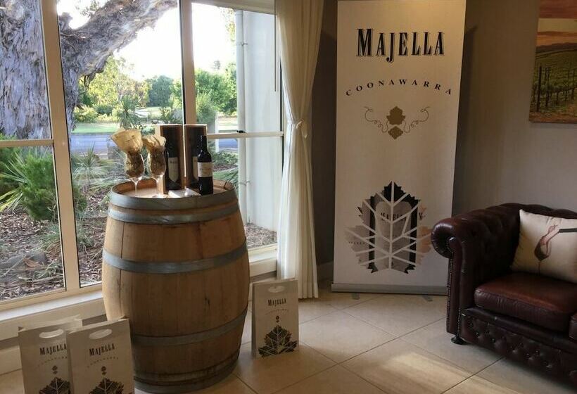 Мотель Alexander Cameron Suites