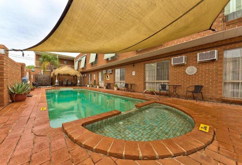 فندق على الطريق Central Yarrawonga Motor Inn