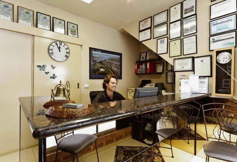 فندق على الطريق Central Yarrawonga Motor Inn