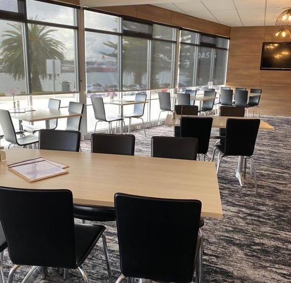 فندق على الطريق Elimatta