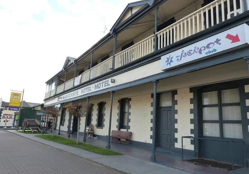 Naracoorte Hotel Motel