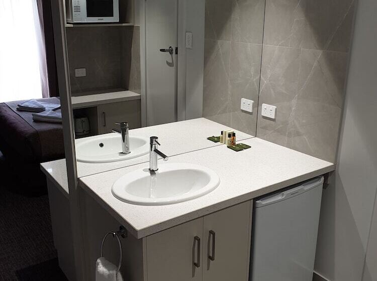 Naracoorte Hotel Motel