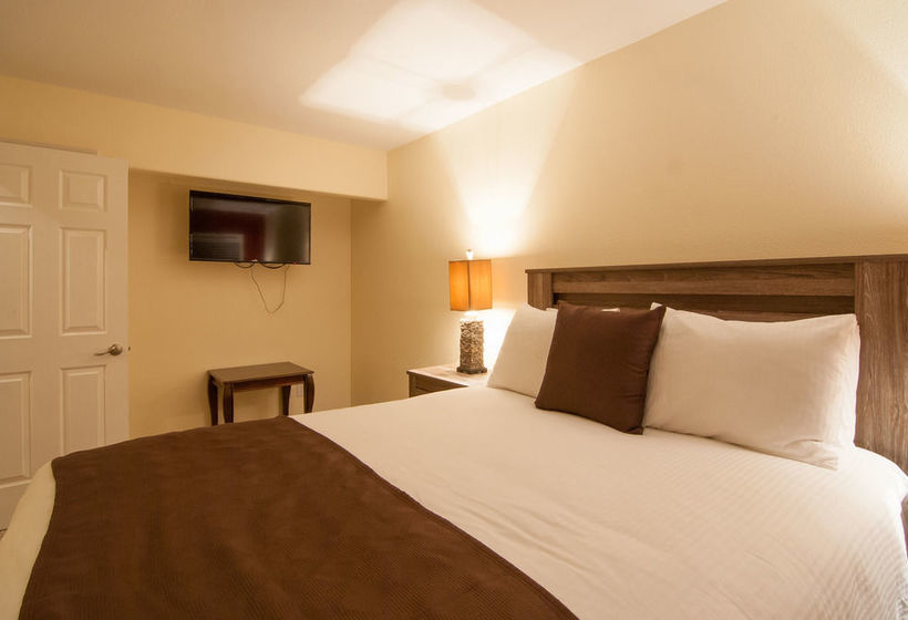 Northlake Lodges & Villas