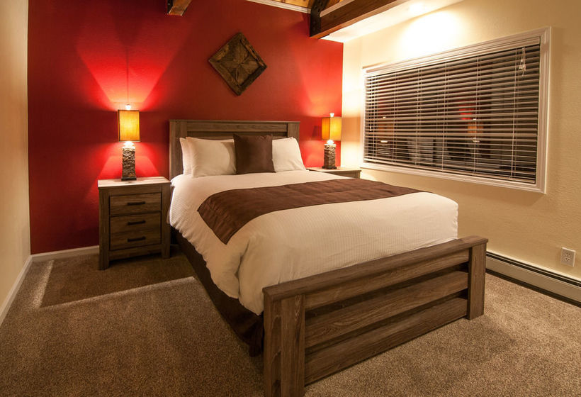 Northlake Lodges & Villas