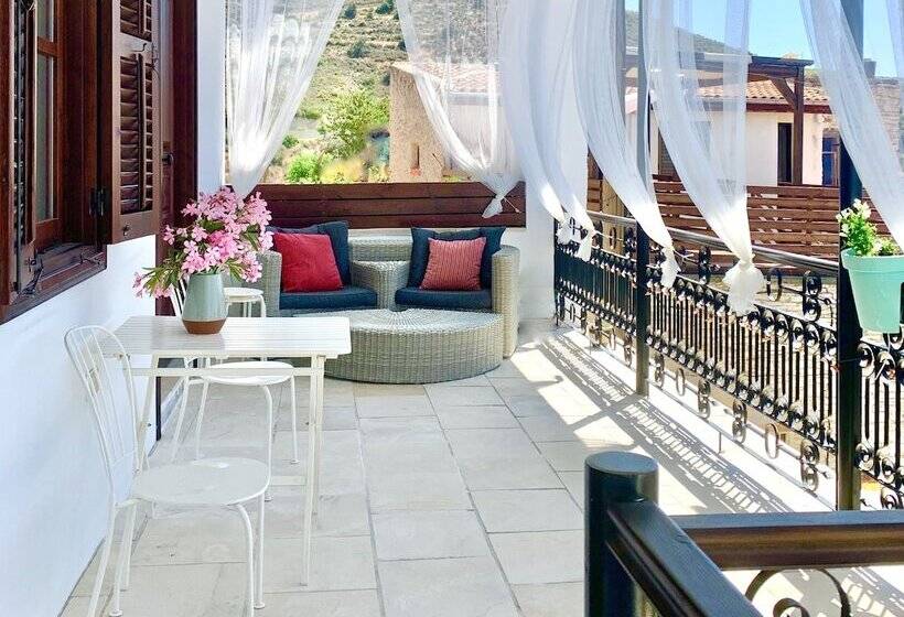 Palatakia   Adults Only