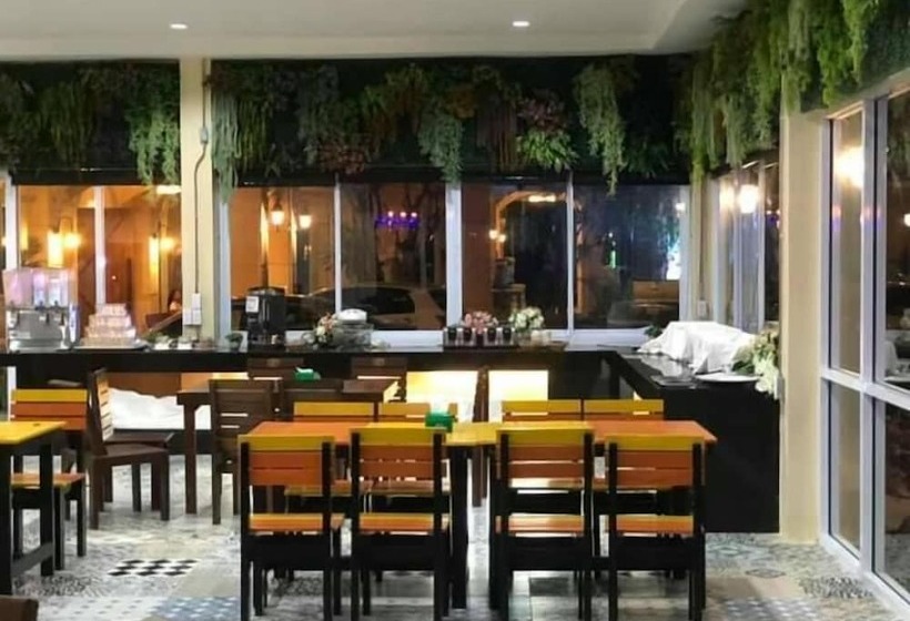 Park & Pool Resort
