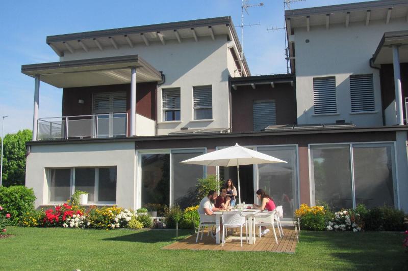 膳宿费 Anima Mundi