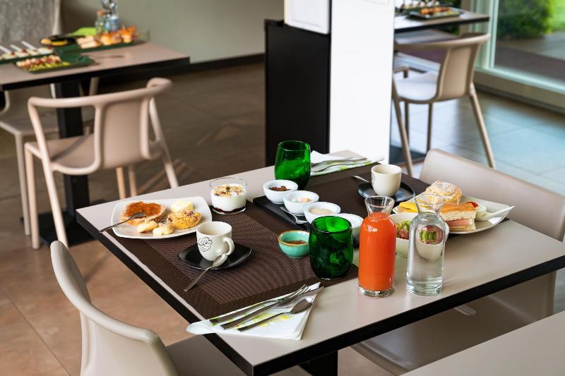 膳宿费 Anima Mundi